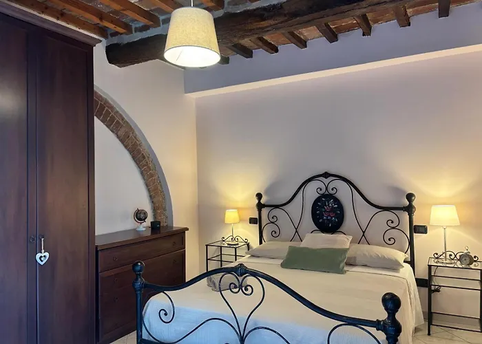 Giulia - Poggio Al Sole *